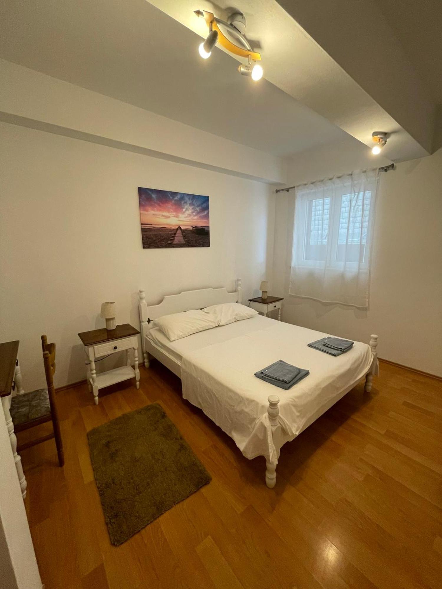 Apartments Niko Локва-Рогозниця Екстер'єр фото